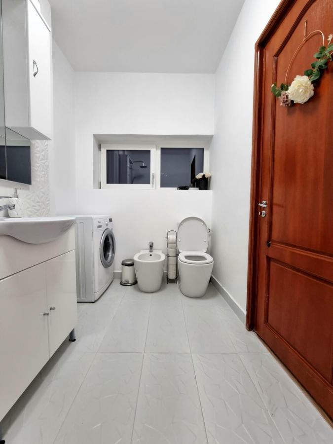 Toma Boutique Appartement Braşov Buitenkant foto