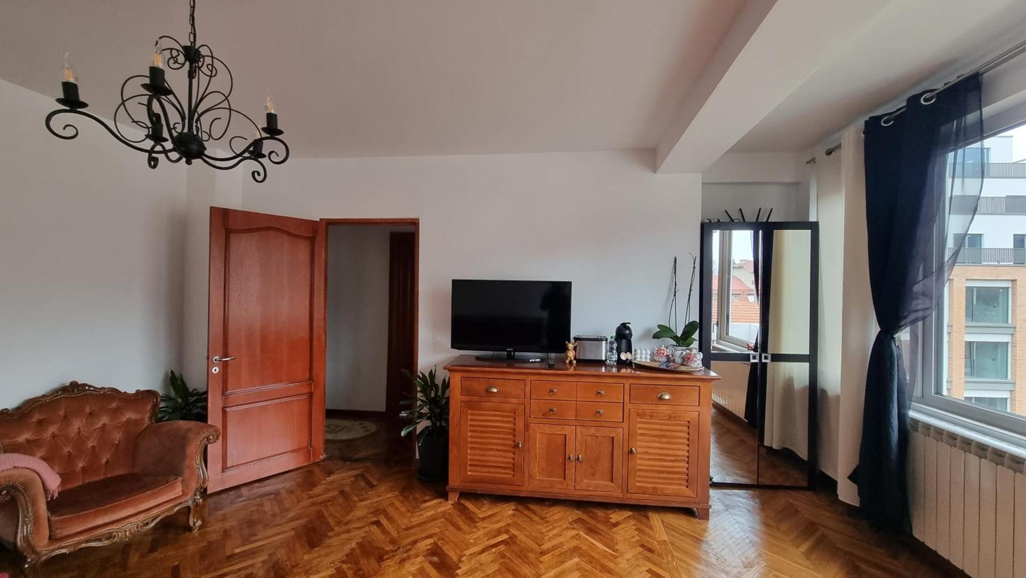 Toma Boutique Appartement Braşov Buitenkant foto