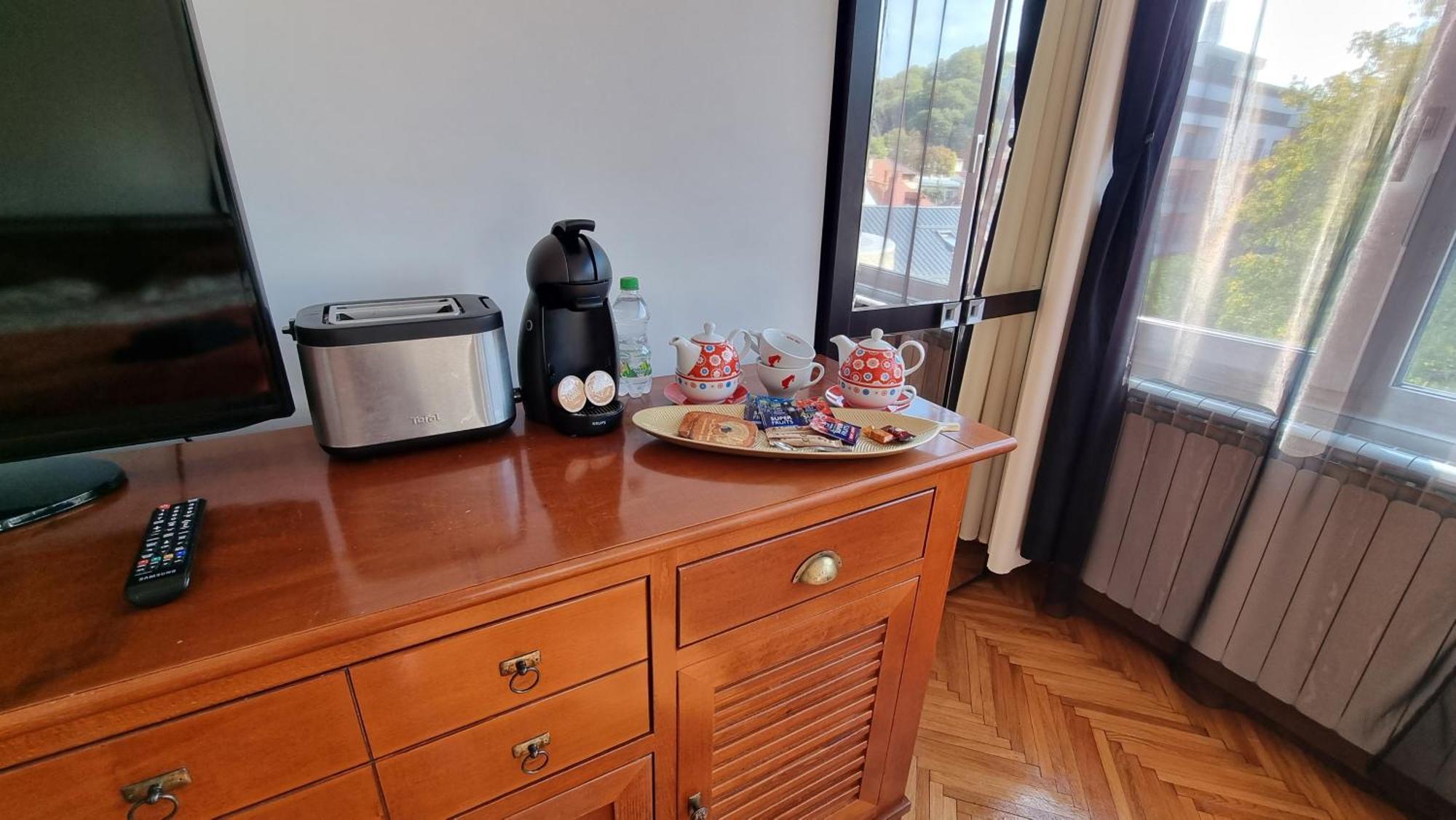 Toma Boutique Appartement Braşov Buitenkant foto