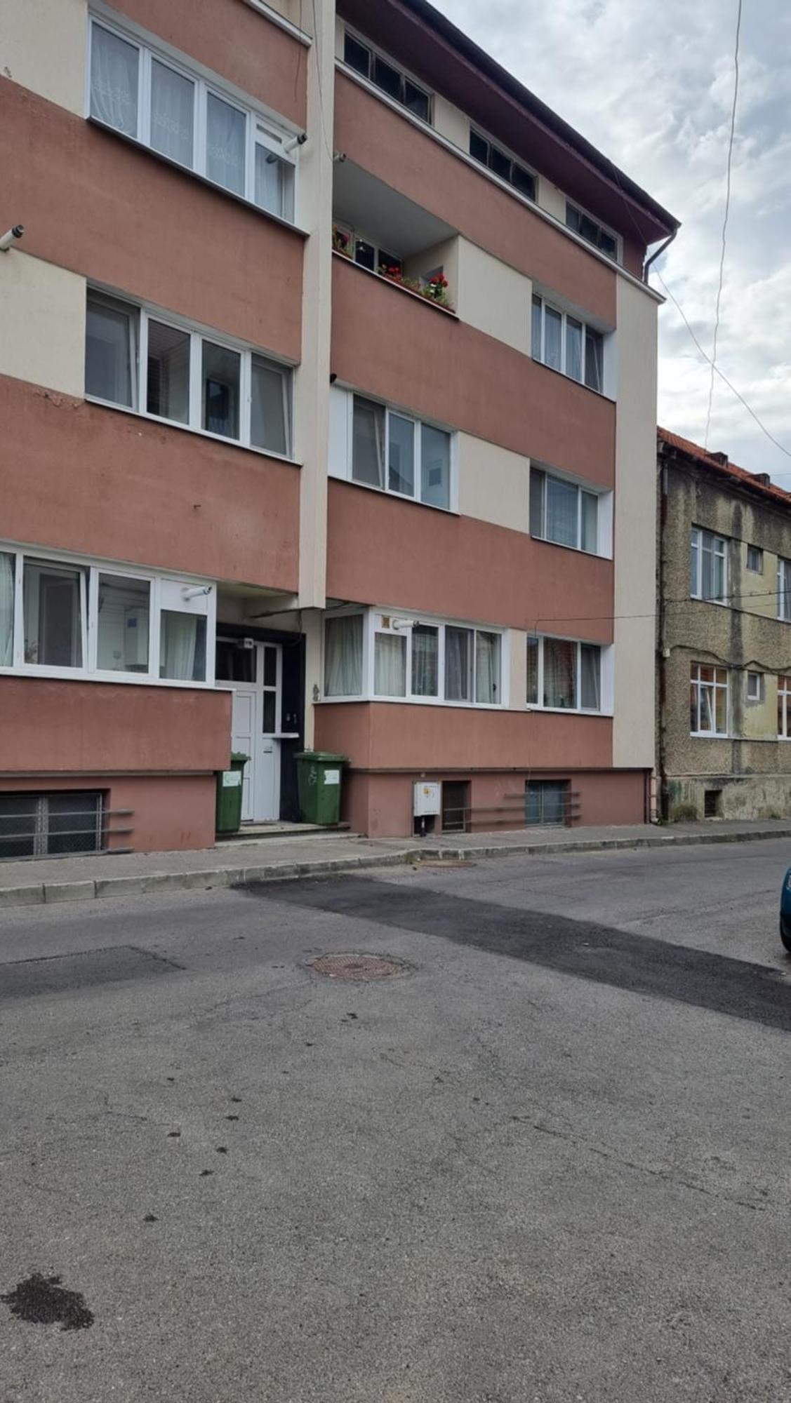Toma Boutique Appartement Braşov Buitenkant foto