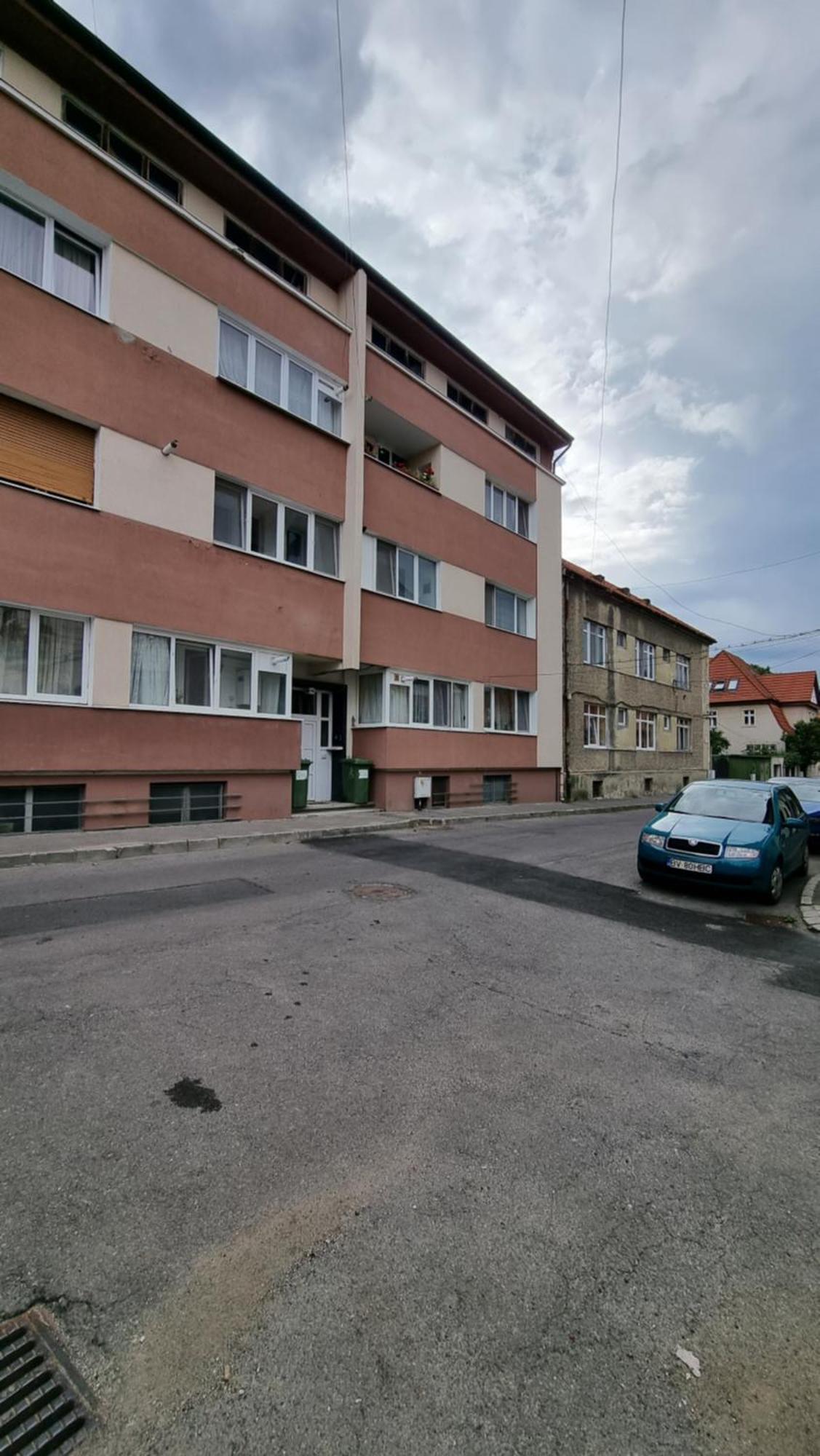 Toma Boutique Appartement Braşov Buitenkant foto