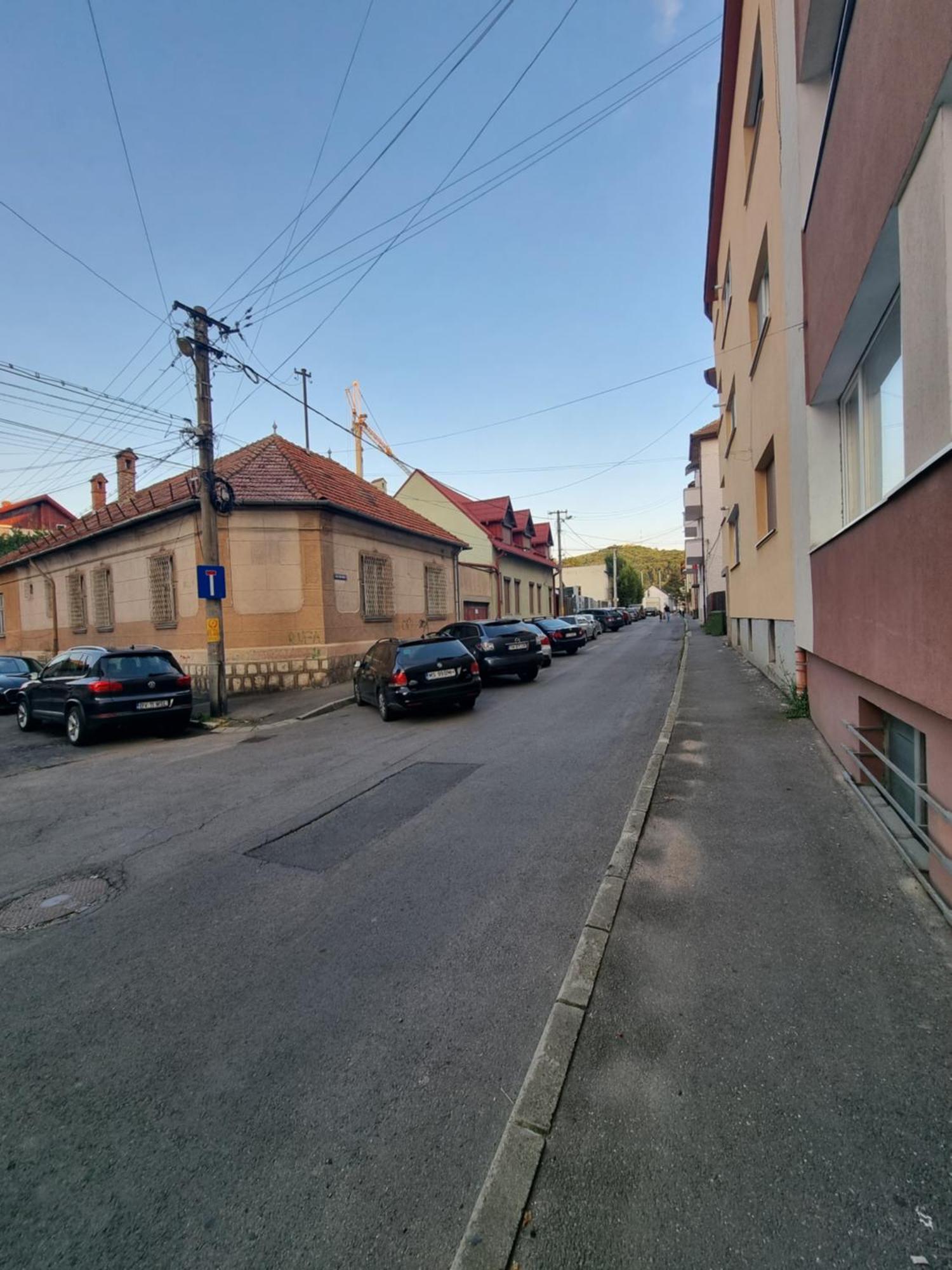 Toma Boutique Appartement Braşov Buitenkant foto